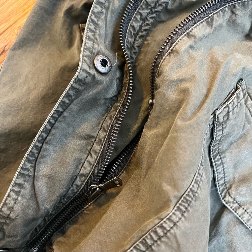 💙Levi’s utility jacket - Picture 8 of 11